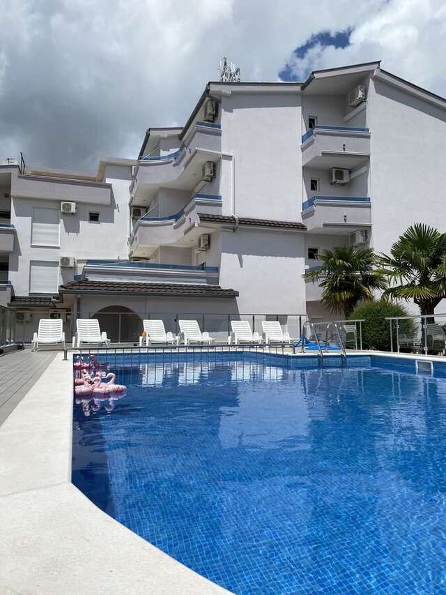 Апарт-отели VICTORIA Apartments & Restaurant Улцинь-5